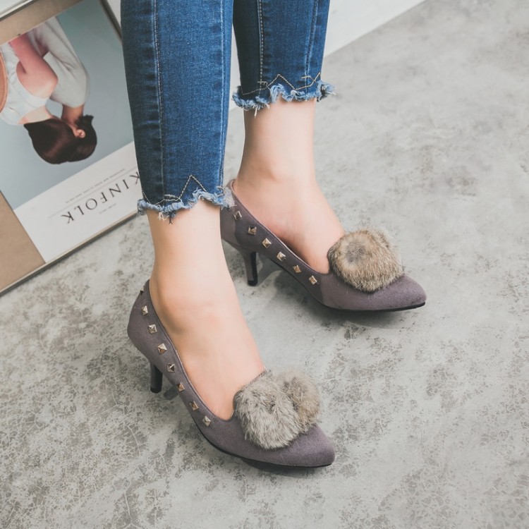 Fashion Flat Shoes with Metal Decoration and Pointed Toe